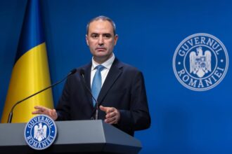 alexandru nazare decizia moodys de mentinere a ratingului este o noua confirmare ca guvernul a luat masurile corecte pentru a stabiliza finantele tarii 68dfd2dfc2c38