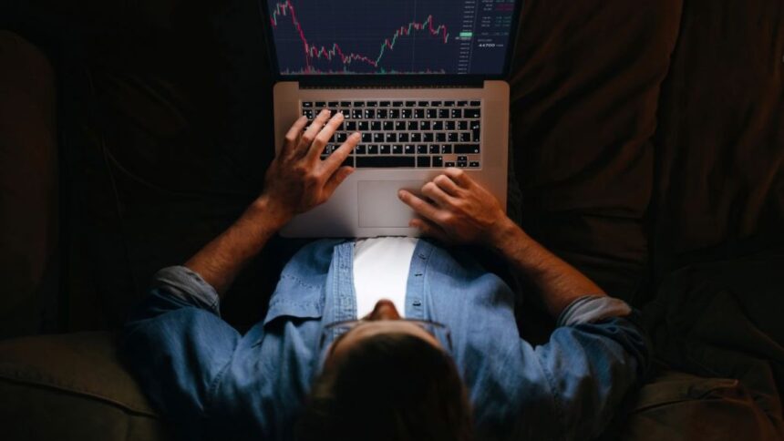 anaf are o noua tinta in vizor fiscul a pus ochii romanii care investesc la bursa acestia risca sa ramana cu conturile blocate 68ecb3de53429