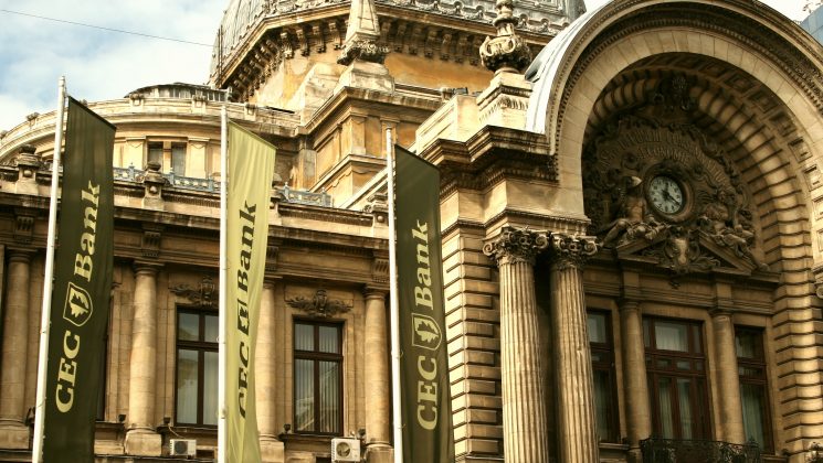 bolojan vrea listarea la bursa a unor pachete majoritare de la cec bank si aeroporotul otopeni in perioada imediat urmatoare 68dfc7132101b