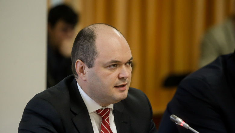 Împrumuturi record pentru Guvern: deficit bugetar de 103 miliarde de lei. Consilierul lui Bolojan: veniturile au fost calculate pe hârtie 1 exclusiv guvernul se imprumuta masiv deficit la buget de 103 miliarde de lei consilierul lui bolojan au fost venituri estimate din