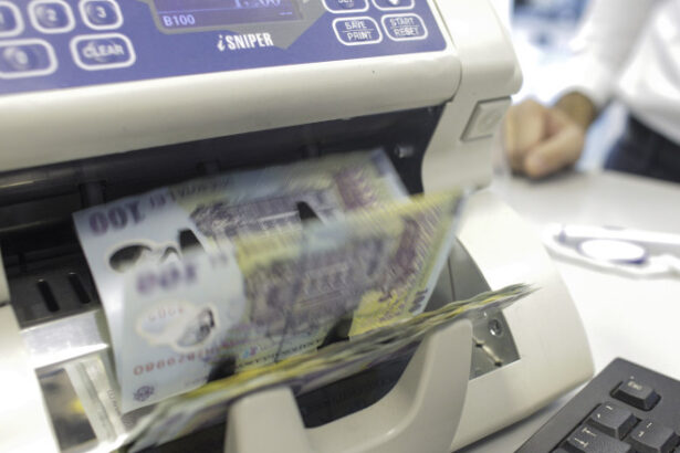 ministerul finantelor a imprumutat joi peste un miliard de lei de la banci 68e7d64369207