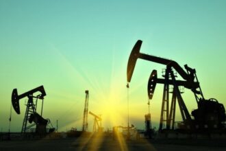 productia de petrol a romaniei in scadere in primele sapte luni din 2025 68e29c70dcb82