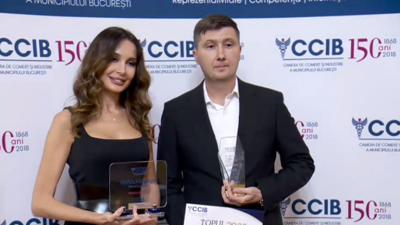 Recunoașteri distincte pentru DIGI România și emisiunea Business Club la gala Camerei de Comerț și Industrie București 1 video premii pentru digi romania si emisiunea business club de la digi24 la gala organizata de camera de comert si industrie bucuresti 69032a5beac9b