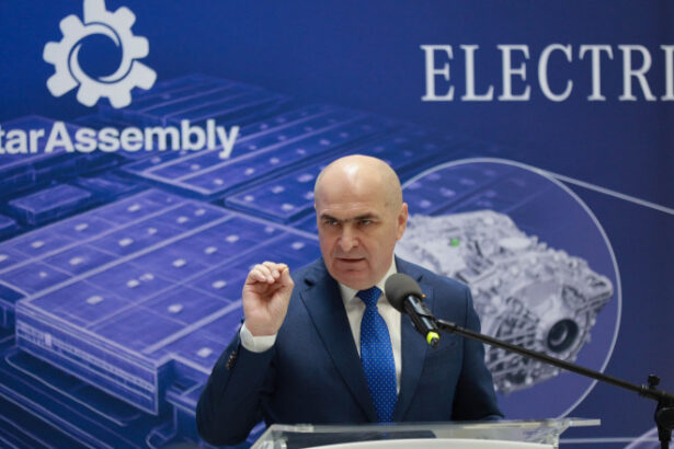 bolojan spune ca a primit plangeri de la marii investitori ca impozitul pe cifra de afaceri inhiba investitiile 6920d67579b7b