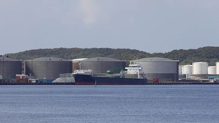 Cinci națiuni, inclusiv România, cer avizarea lansării rutelor 2 și 3 pentru amplificarea potențialului gazului natural lichefiat 1 cinci state inclusiv romania solicita aprobarea lansarii rutelor 2 si 3 pentru a spori potentialul gnl 6911c5733dc59