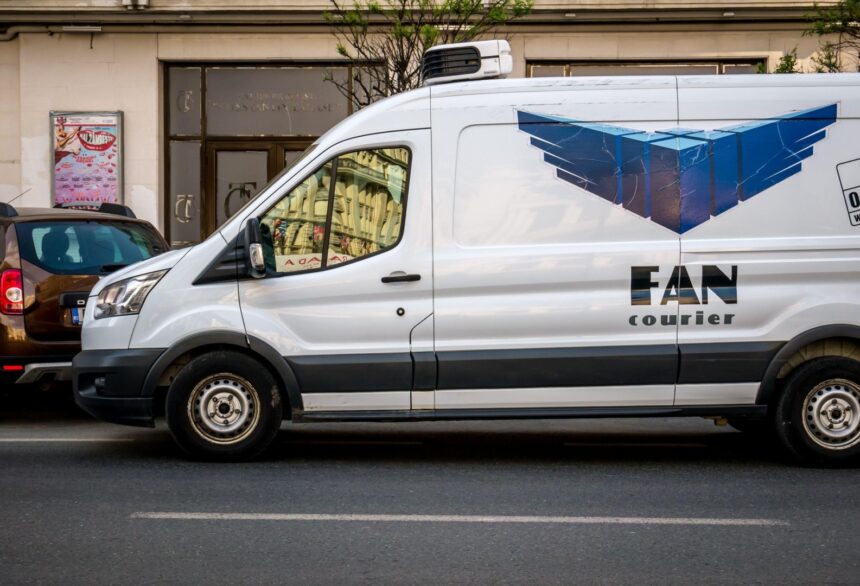 Fan Courier Express, sancționată cu peste 20.000 de lei pentru nerespectarea regulamentelor GDPR 1 compania de curierat fan courier express amendata cu peste 20 000 de lei pentru incalcarea gdpr 691454a69b5c5
