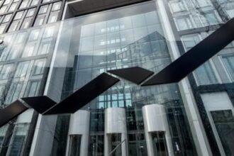 deutsche borse to embed socgen issued stablecoins 691c53aeae8e4