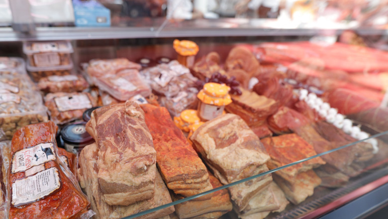 Guvernul a aprobat Planul de dezvoltare a produselor agroalimentare românești. Care sunt noutățile pentru fermieri și consumatori 1 guvernul a adoptat strategia pentru produsele agroalimentare romanesti ce se schimba pentru producatori si consumatori 6928b870b5400