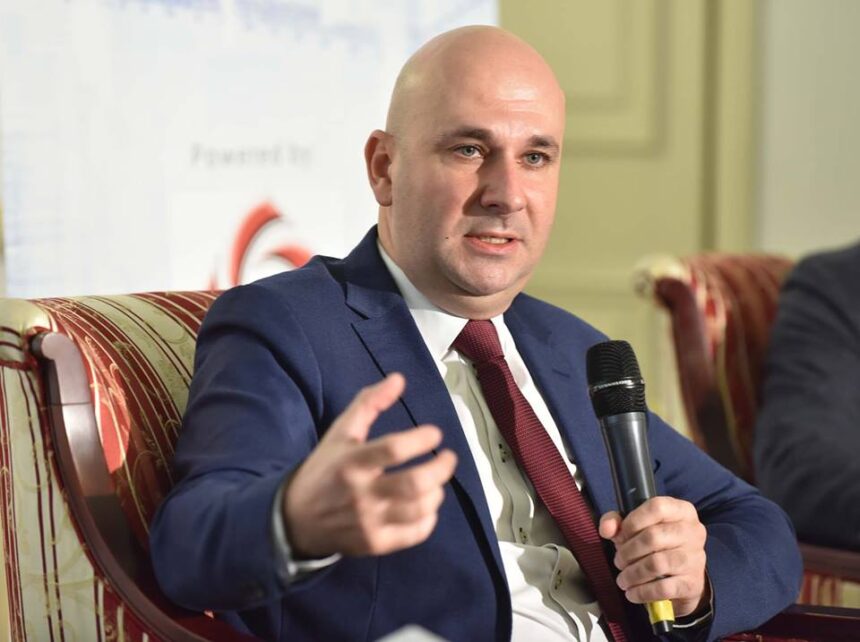 hidroelectrica intra in razboiul preturilor va veni cu o oferta de black friday pentru clientii din furnizare desi in 2025 va avea cea mai mica productie de energie din istorie 6911b4378a496