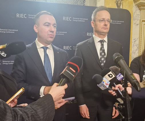 ministrul ungar de externe la bucuresti mol cumpara si va cumpara titei de la lukoil rusia este partener de incredere 69259de05ae07