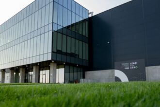 o fabrica din romania va deveni cea mai mare din lume pentru un gigant finlandez planuri de extindere 692219df080da