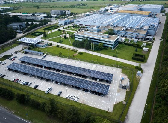 philip morris romania investeste in energie verde la fabrica din otopeni a fost inaugurata una dintre cele mai mari instalatii de panouri solare bifaciale din romania 6909e751a3a65