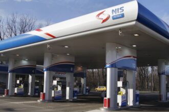 prima companie petroliera controlata de rusi din zona noastra prezenta si in romania care e foarte aproape de avea alt proprietar 691f87b3d29c0