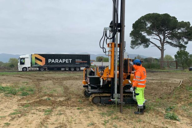 romanii de la parapet construiesc 7 parcuri fotovoltaice in italia si romania contracte semnate cu alerion 690c5dcb921fe