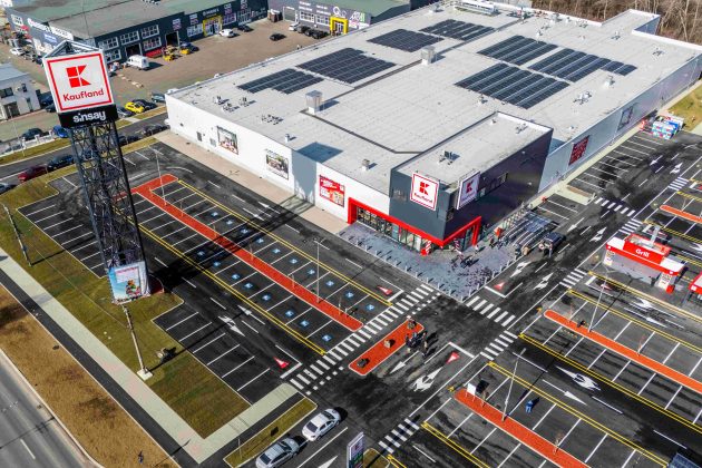 Oportunități atractive la Kaufland: salarii între 2.800 și 3.100 de lei pentru lucrătorii comerciali și 3.900 de lei pentru managerii de raion 1 salarii nete la kaufland lucratorii comerciali ofertati cu 2 800 lei 3 100 lei sefii de raion 3 900 lei 692bfac5778b8