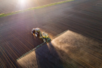 senatul da unda verde utilizarii dronelor in agricultura reguli clare pentru tratamentele fitosanitare 692567fdbab08
