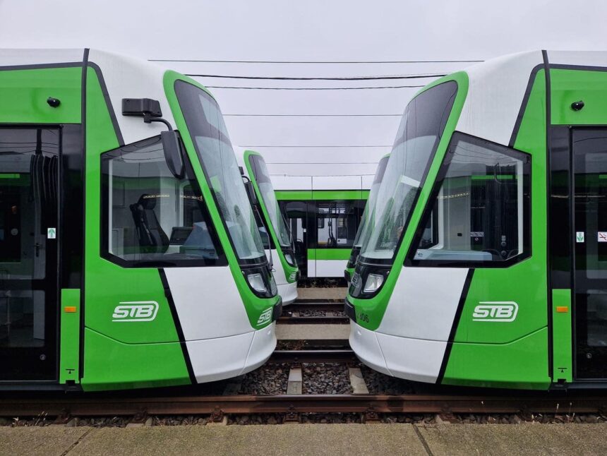 Tramvaie moderne pentru București – Contractul cu STB a fost câștigat de Electroputere VFU Pașcani 1 tramvaie noi in bucuresti e oficial electroputere vfu pascani a castigat in procedura de atribuire a contractului cu stb pentru tramvaie in capitala 690c6bdb6ef5f