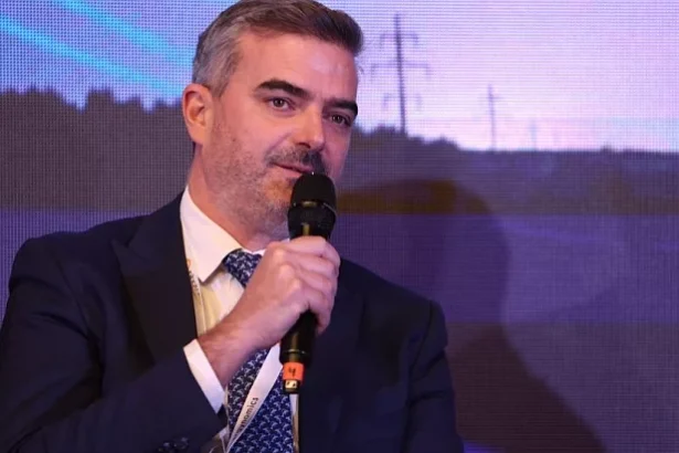 transformarea digitala si sustenabilitatea accelereaza modernizarea retelei din romania 691eca3a1b27f