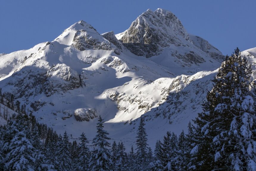 bulgaria are o statiune de schi care functioneaza in intregime cu energie verde 694e8ae244851