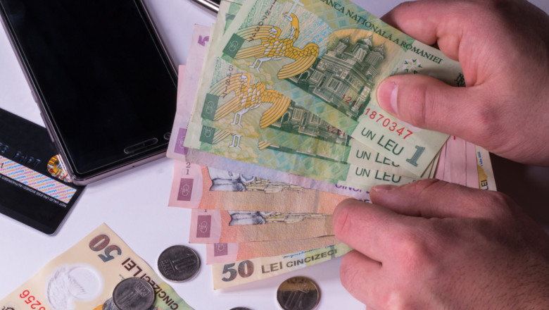 Numărul pensionarilor în creștere: INS dezvăluie datele pentru 2025. Care este venitul mediu al vârstnicilor din România 1 creste numarul pensionarilor ins a publicat cifrele pentru 2025 cat incaseaza in medie un varstnic in romania 693fd00a5ac93