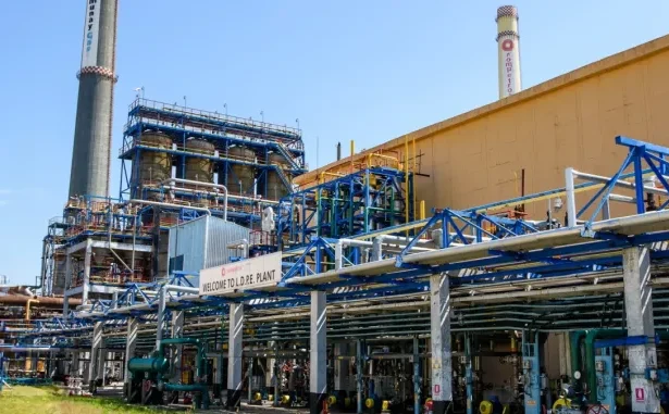 rompetrol rafinare va opri in februarie cele doua unitati de productie timp de o luna 694ab730bd9c7