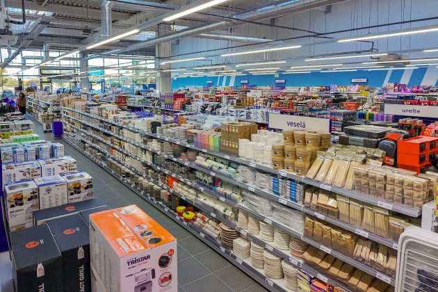 Action, rețeaua de magazine cu oferte imbatabile, își inaugurează al șaptelea punct de vânzare în România, având peste 1.500 de articole la prețuri de până la 5 lei 1 action lant de magazine cu preturi mici cu 1 500 de produse sub 5 lei deschide al saptea magazin din romania 696623351687b