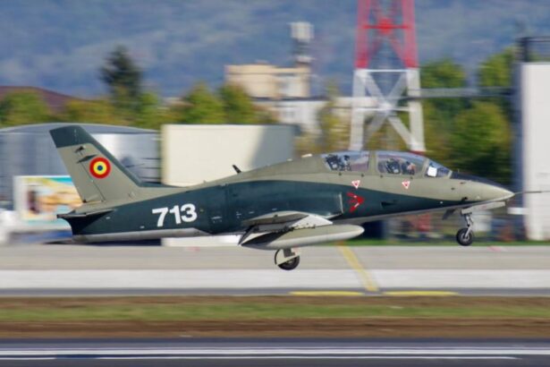 au zburat in sfarsit dupa ani de intarziere primele avioane iar 99 soim modernizate la craiova 6971263e13af4