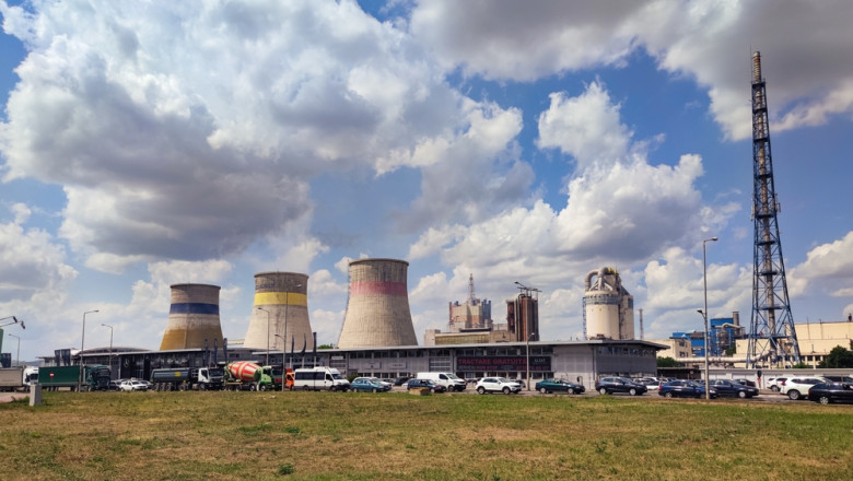 Combinatul Azomureș își suspendă activitatea pentru 600 de angajați, amenințând alte 1.500 de locuri de muncă 1 combinatul azomures trimite in somaj tehnic 600 de angajati alte 1 500 de locuri de munca sunt in pericol 69661de75030e