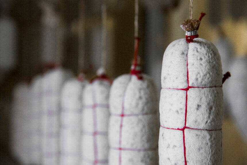 Cris-Tim devine noul proprietar al SALSI Sinaia, legendarul producător de salam de Sibiu IGP 1 cris tim a preluat salsi sinaia cea mai veche fabrica de salam de sibiu igp 696fb4d1cd33d