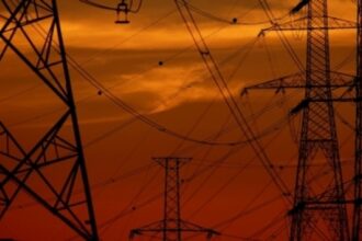 interes urias pentru vanzarea de energie electrica in ucraina din tarile vecine ungaria slovacia si romania 695681979af38