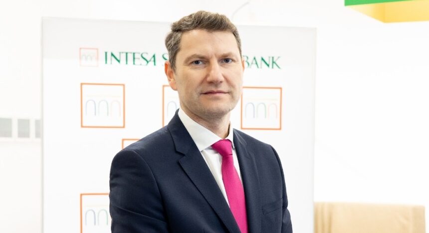 Intesa Sanpaolo Bank își extinde prezența în București printr-o nouă sucursală în sectorul 6 1 intesa sanpaolo bank deschide o noua sucursala in bucuresti in sectorul 6 697ccd094380f