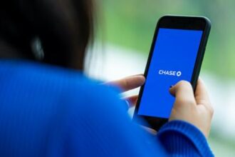 jpmorgan chase buys uks wealthos for pensions push 6973d12bd09fc