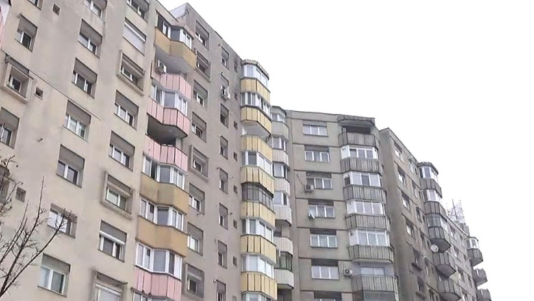 Piața imobiliară în impas: românii ezită să achiziționeze locuințe din cauza instabilității economice 1 video vanzari ingreunate pe piata imobiliara tot mai multi romani amana decizia de a cumpara o locuinta din cauza incertitudinii economice 696b34c6f10be