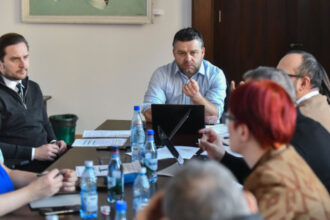 ciprian ciucu a cerut stb un plan de reducere a cheltuielilor anuntul primarului capitalei despre situatia transportului public 6982d606bbbb9