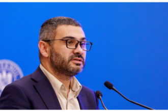 exclusiv pachet de sprijin pentru mame copii si pensionari ministrul muncii nu sunt bani pe care statul ii da ci pe care nu ii mai ia 6981d90ba5481