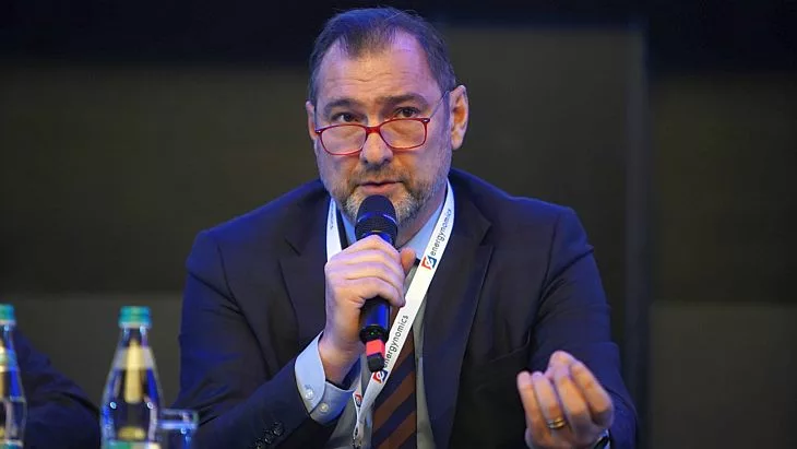 federatia patronala a energiei si institutul diplomatic roman lanseaza cea de a doua editie a programului diplomatie energetica 698f2bbf051bd