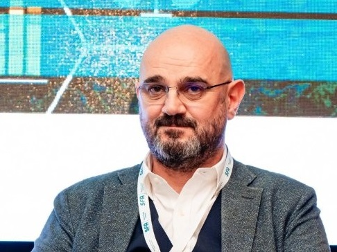 Ascendis: Un final de an strălucitor cu venituri record de 13,3 milioane de euro în 2023 1 grupul de consultanta si training ascendis a incheiat anul 2025 cu venituri record de 133 milioane de euro 6993765d3183b