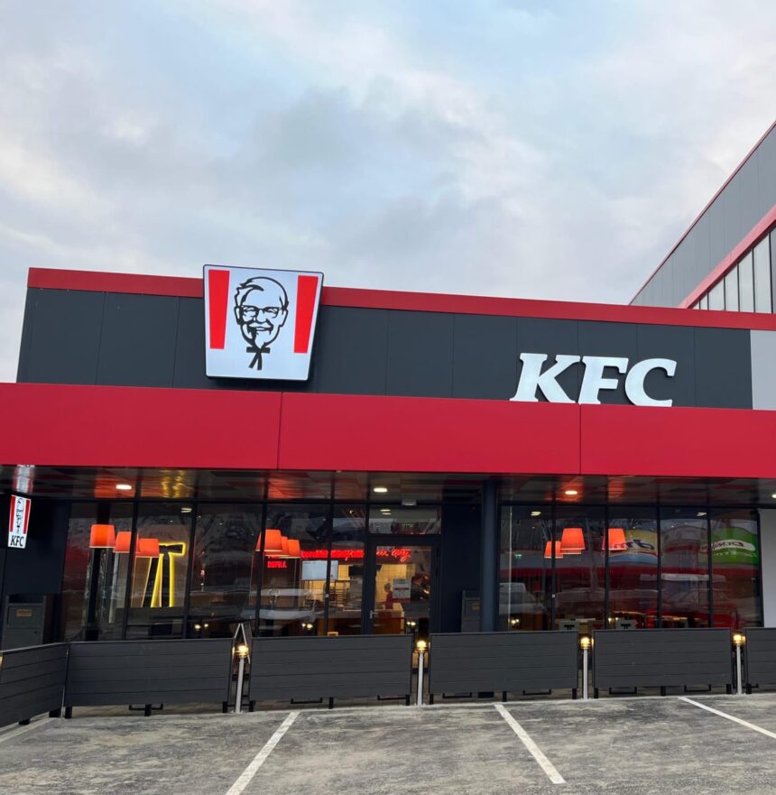 noutati in cel mai nou drive thru deschis de kfc in bucuresti care este strategia lantului de restaurante 698080a7c1808