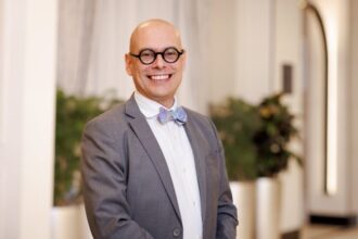 2026 este un an de ajustari dificile 2027 ar putea marca reluarea unei cresteri structurale pib ul ar putea creste cu 28 prognozele economistului sef al visa pentru romania 69c6f05f5ab8f