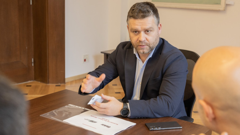 Amenzi de 86.000 de lei pentru fațade neîngrijite în inima Capitalei. Ciucu: „Este inadmisibil ce se întâmplă în oraș” 1 amenzi de 86 000 lei in centrul capitalei pentru fatade murdare ciucu e inacceptabil ce vedem in oras 69bd53a10c8a0