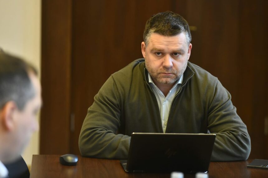 Ciucu, primarul Bucureștiului: Am obținut o finanțare îmbunătățită, însă ne aflăm în continuare în haosul unui buget instabil 1 ciucu primarul capitalei am primit o alocare mai buna dar suntem tot in filmul unui buget de bazar 69bd5a6693677