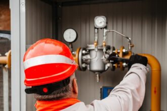 delgaz grid a inregistrat prejudicii de peste 20 de milioane de lei in 2025 din cauza furturilor viata a peste 1 000 de persoane a fost pusa in pericol 69b81e85d7218