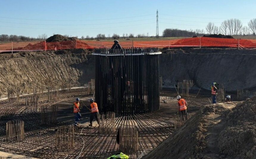 Brăila dă startul construcției a două parcuri eoliene cu ajutorul specialiștilor de la Parapet 1 foto au inceput lucrarile la doua noi parcuri eoliene in braila romanii de la parapet sunt constructorii 69b6b37271d48