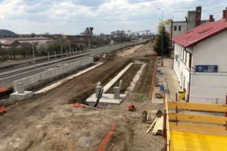 foto calea ferata cluj oradea a fost emisa ultima autorizatie pentru deblocarea lucrarilor pe 35 de kilometri 69c679b8e41b6