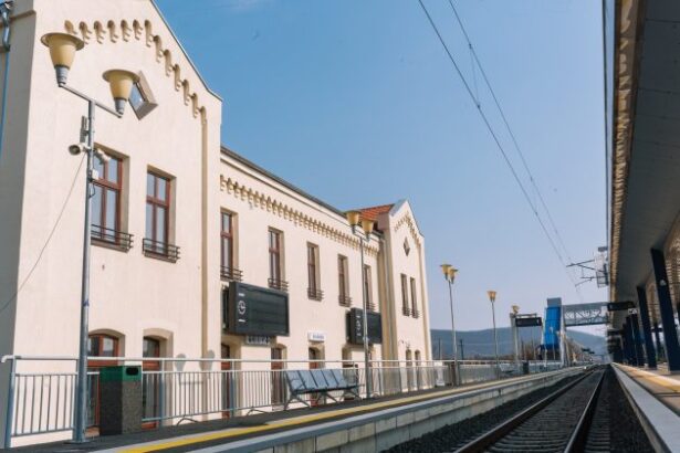 foto calea ferata simeria curtici frontiera pregatiri de receptie pe un subtronson de 36 kilometri 69aaae19bfc05