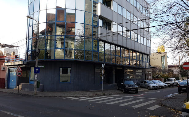 instant imm garantia fondului care trimite creditul preaprobat catre banca selectia firmelor eligibile o face fngcimm 69c7c34ee5cab