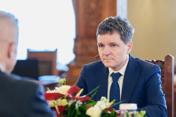 masuri de scadere a pretului energiei electrice in toata europa discutate la bruxelles anuntul presedintelui 69bce606ceb04