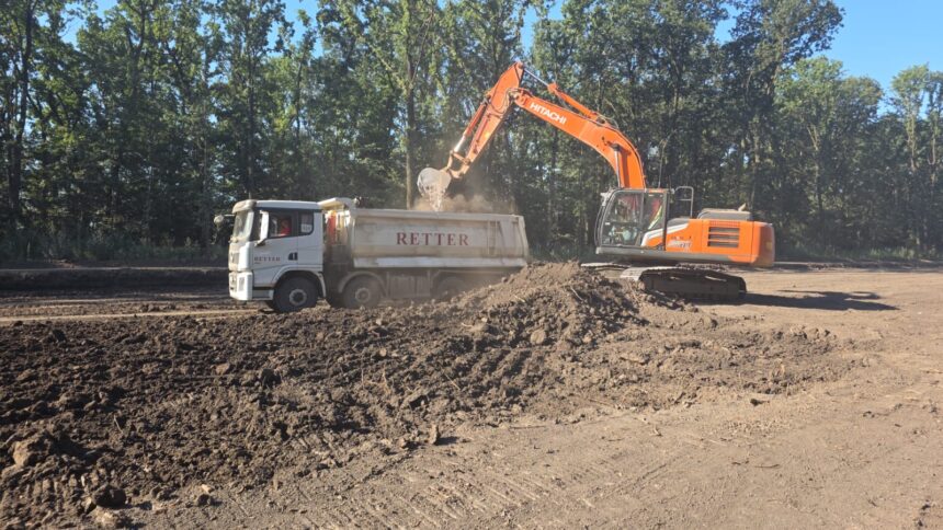 video autostrada bucurestiului a0 santierul unde sunt aduse zilnic peste 5 000 de tone de agregate 69b2dd638cb41
