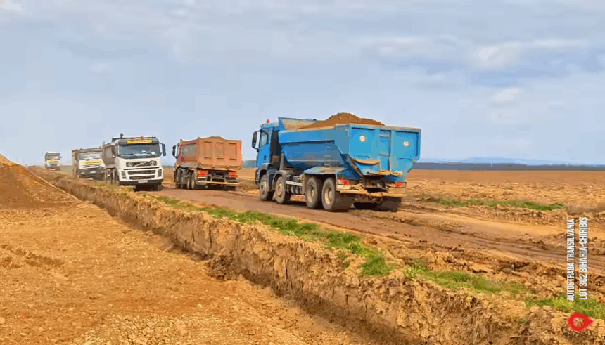 Autostrada Transilvania: Avansul de 35% pe un lot unde pericolul a fost aproape, Selina își menține colaborarea cu CNIR, abandonând cererile din contractul anterior cu CNAIR – surse 1 video autostrada transilvania lotul unde ne a trecut glontul pe langa ureche a ajuns la 35 selina continua contractul cu cnir dupa ce a renuntat la pretentiile din vechiul contrac 69c102822a4b3