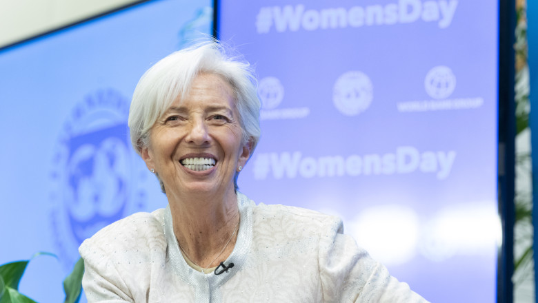 Lagarde afirmă că Banca Centrală Europeană este pregătită să facă față riscurilor generate de conflict, ratele dobânzilor rămân neschimbate 1 video lagarde anunta ca banca centrala europeana este pregatita sa gestioneze riscurile legate de razboi ratele dobanzilor neschimbate 69bcd9b2f2c5d